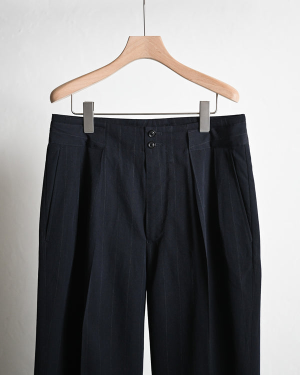 WOOL WASHI STRIPE TUCKED TROUSERS