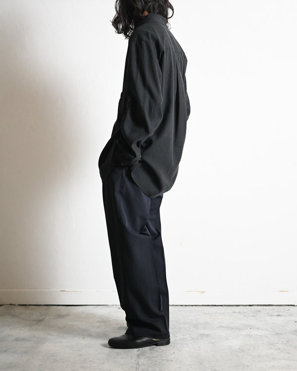 WOOL WASHI STRIPE TUCKED TROUSERS