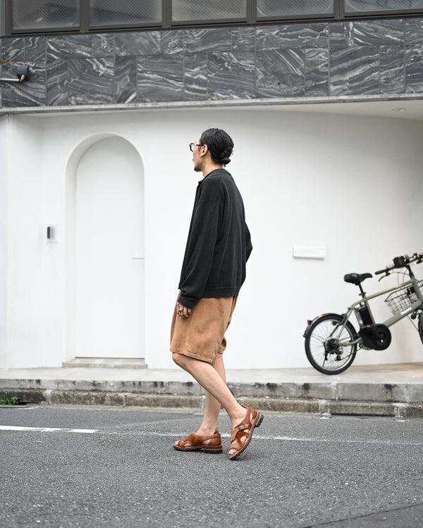 SUEDE TUCK WIDE SHORTS