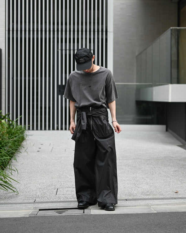 Holding Trousers