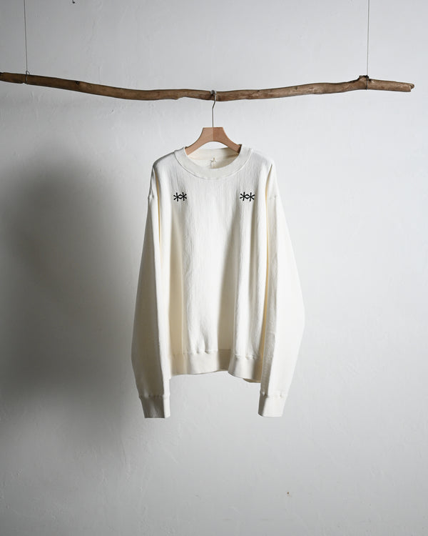 Overdyed Sweatshirts "Holding Flowers" White