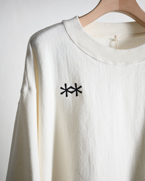 Overdyed Sweatshirts "Holding Flowers" White