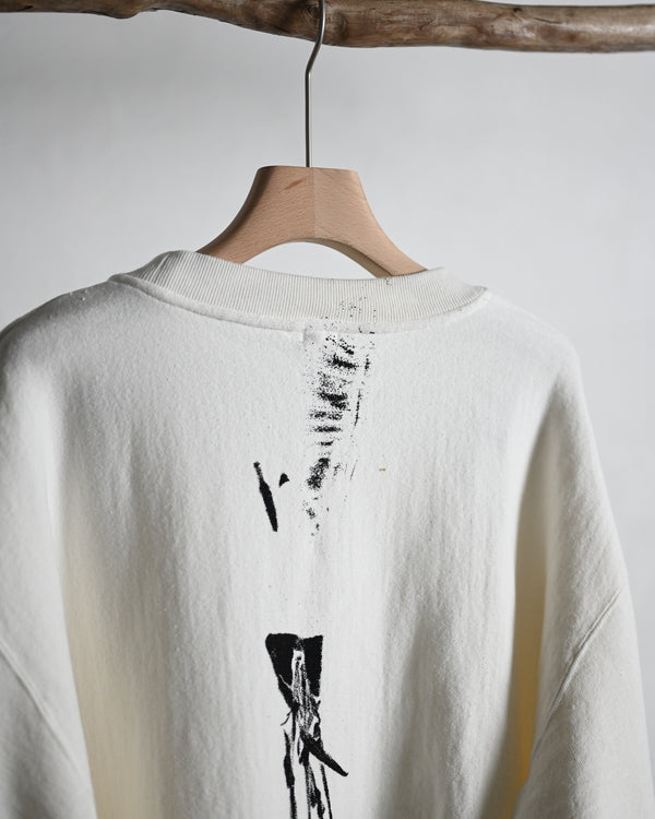 Overdyed Sweatshirts "Holding Flowers" White