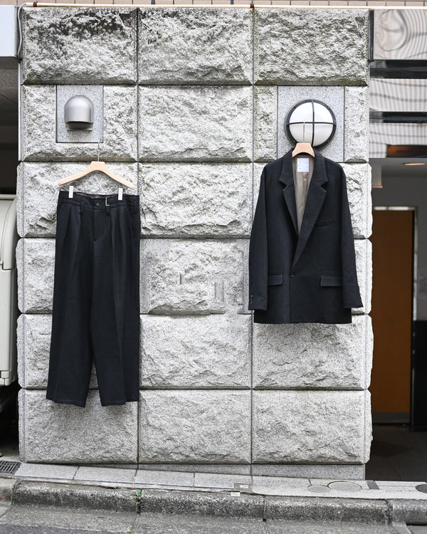 SEMI-DOUBLE TAILORED JACKET, black