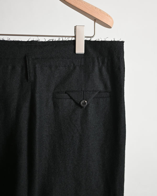 SHRINK WOOL WIDE SLACKS, black