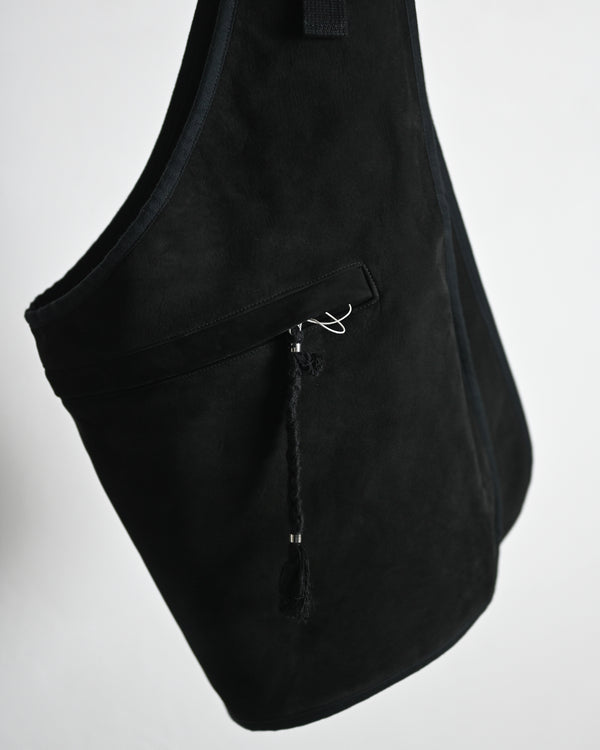 Nubuck Robe Body Bag