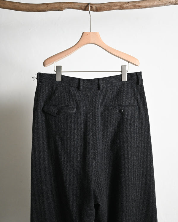 DOUBLE PLEATED CROPPED TROUSERS, houndstooth