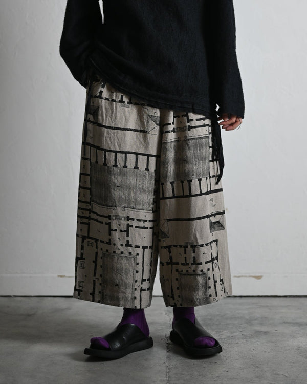 stumped baggy pants