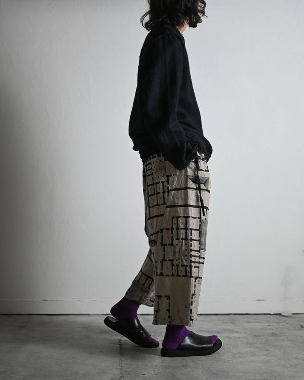 stumped baggy pants