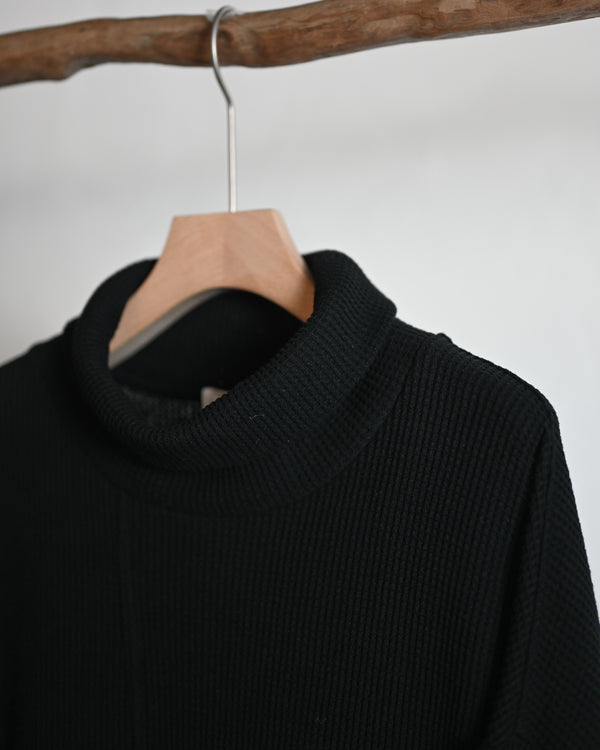 EX WAFFLE PIN TUCK TURTLE NECK PO