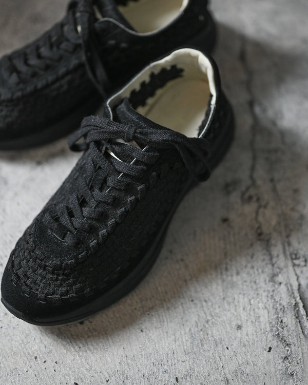 WOVEN SHOES
