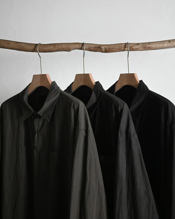 REGULAR COLLAR SHIRT, natural garment dye