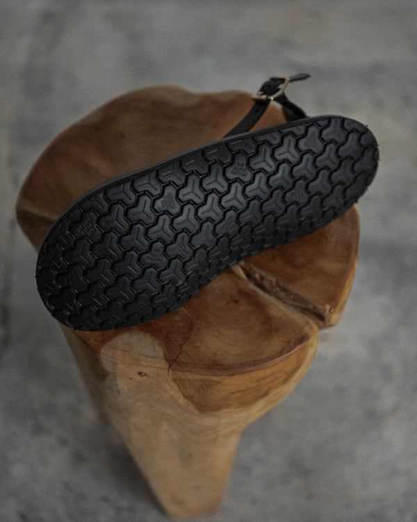 MIZUHIKI SLIP-ON