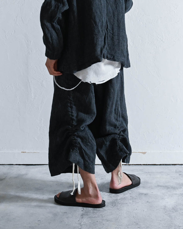 Exclusive 8/- Linen chambray baggy pants-YUTA MATSUOKA-COELACANTH