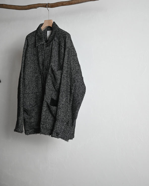 DAMAGE WOOL HERRINGBONE COVER ALL, white×black
