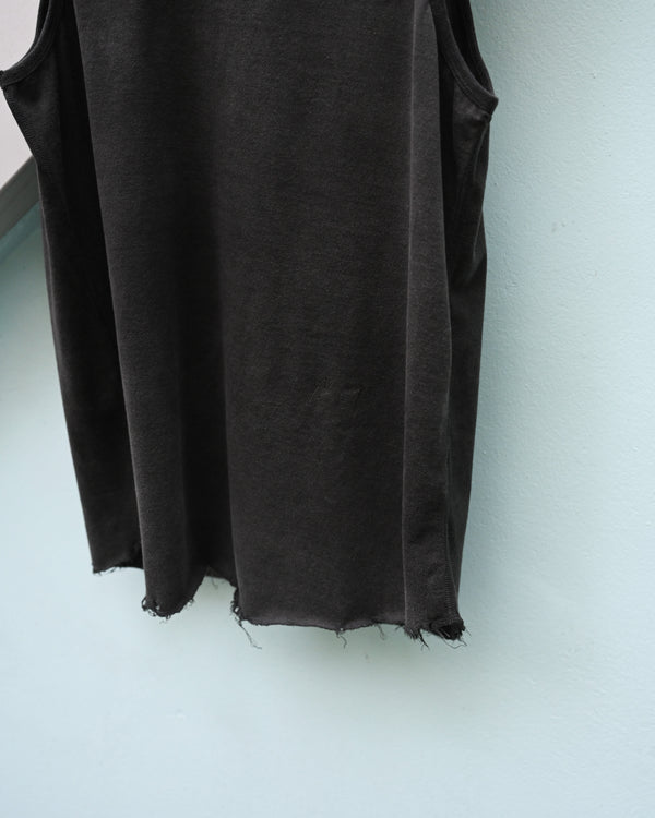 UNEVENNESS TANK TOP, black