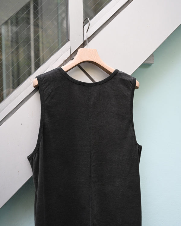 UNEVENNESS TANK TOP, black