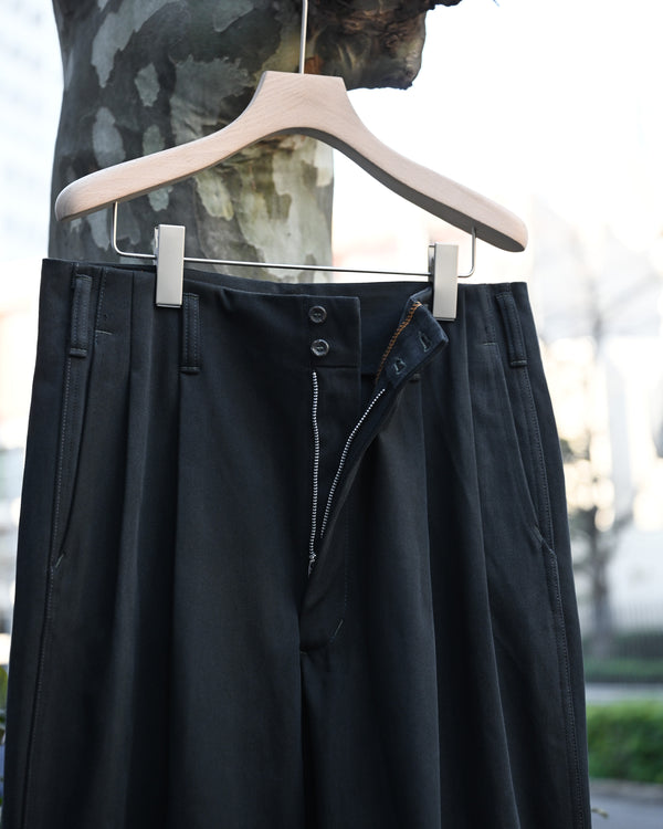 730 (710 EXTRAS -Wide leg- ), twill, faded black