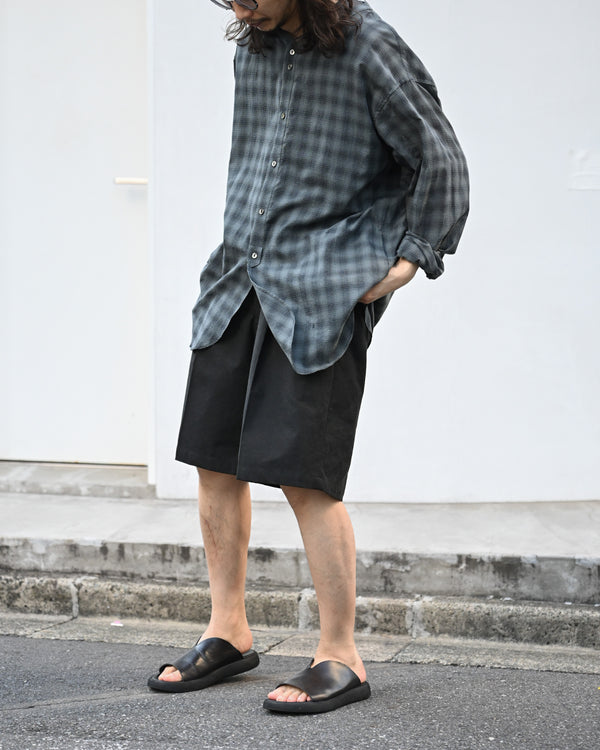DOUBLE PLEATED WIDE EASY SHORTS, silk nep serge