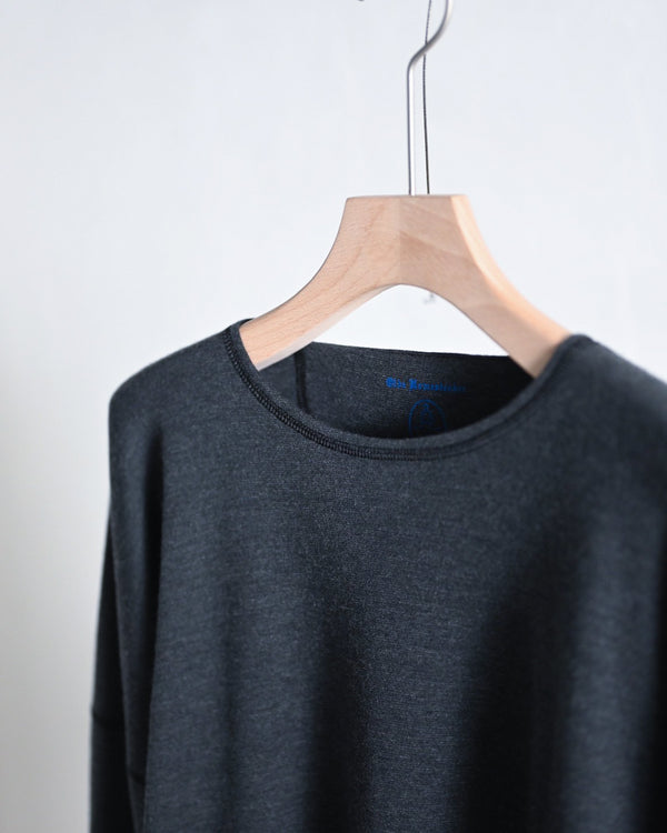 CASHMERE INTERLOCK CREW NECK LONG SLEEVE