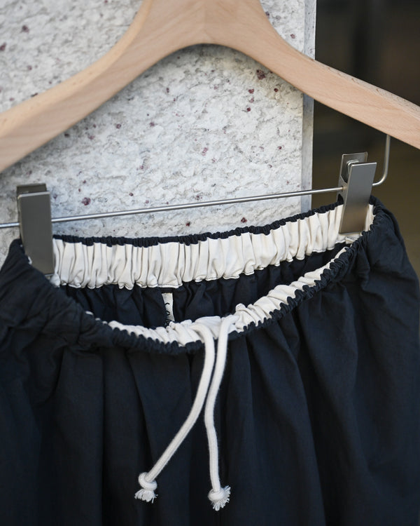 TAHOU trousers