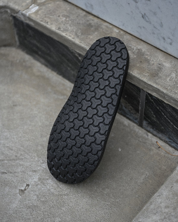 MIZUHIKI SLIP-ON